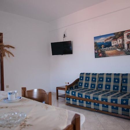Maxis Apartment 2 Koroni  Luaran gambar
